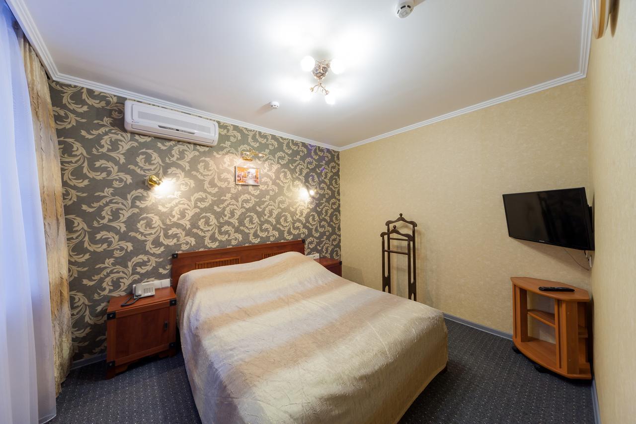 Paradise Hotel Gomel Eksteriør billede